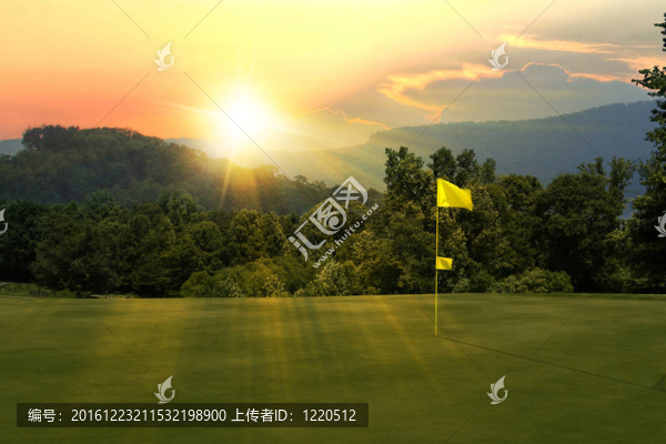 高爾夫球場(chǎng)的日落