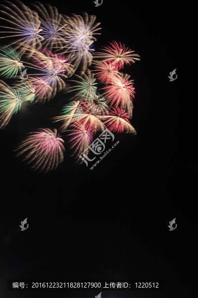 夜空中的煙花