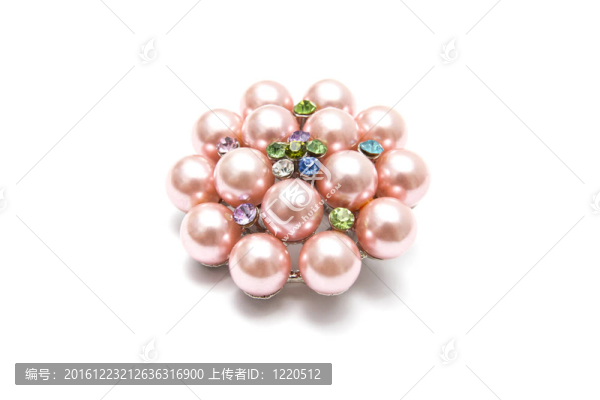 粉紅色胸針