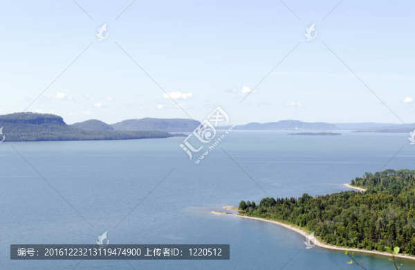 蘇必利爾湖