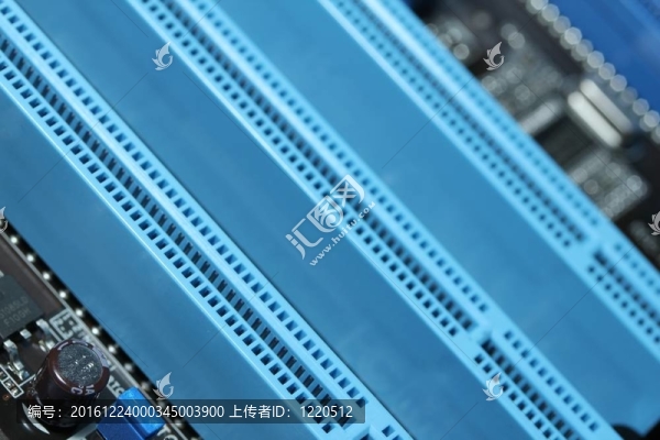 主板的PCI插槽