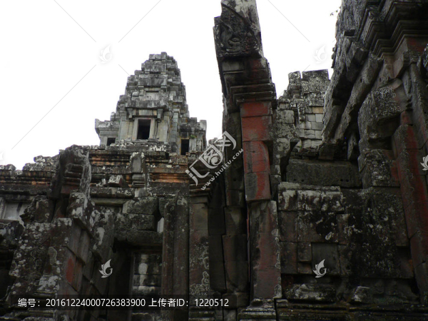 柬埔寨巴戎寺遺址。