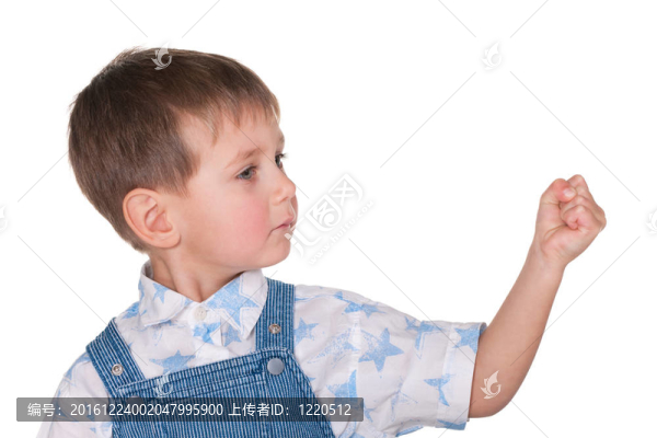 堅(jiān)強(qiáng)的男孩