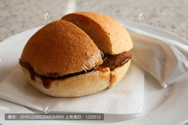 烤牛肉三文治