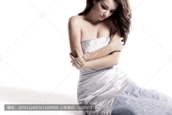 穿著漂亮衣服的女人