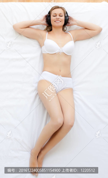 喜歡聽音樂的女人
