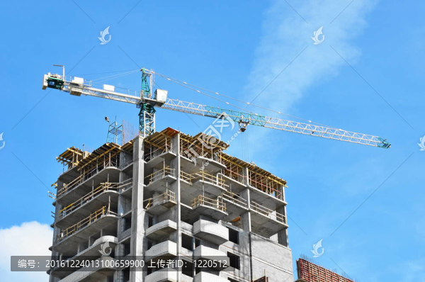 建筑起重機和建筑在藍天建設