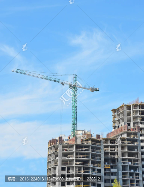 建筑起重機和建筑在藍(lán)天建設(shè)
