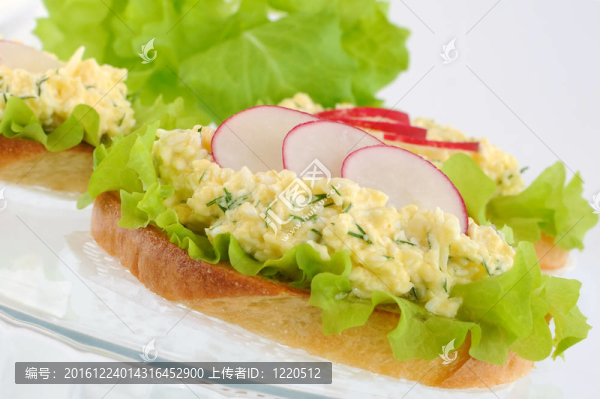 法式面包和點(diǎn)心；蘿卜