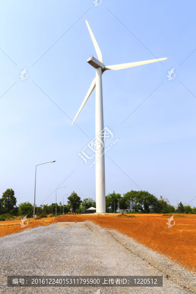 大型風(fēng)力發(fā)電機(jī)組