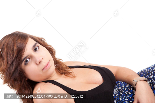 年輕漂亮的女人擺姿勢(shì)