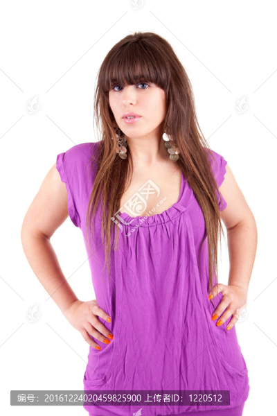 年輕漂亮的女人擺姿勢(shì)