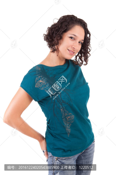 年輕漂亮的女人擺姿勢