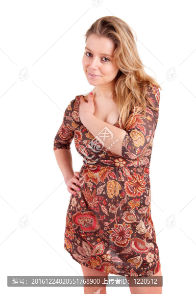夏天穿的女人