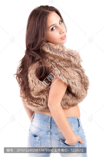 年輕漂亮的女人擺姿勢(shì)