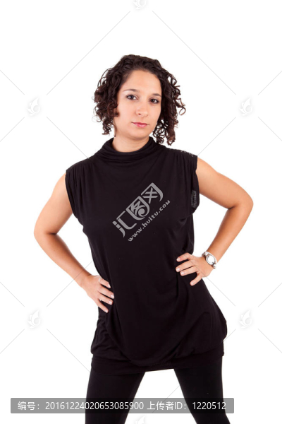 年輕漂亮的女人擺姿勢
