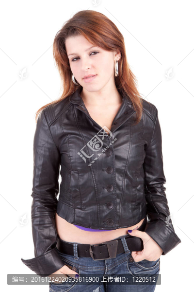年輕漂亮的女人擺姿勢(shì)