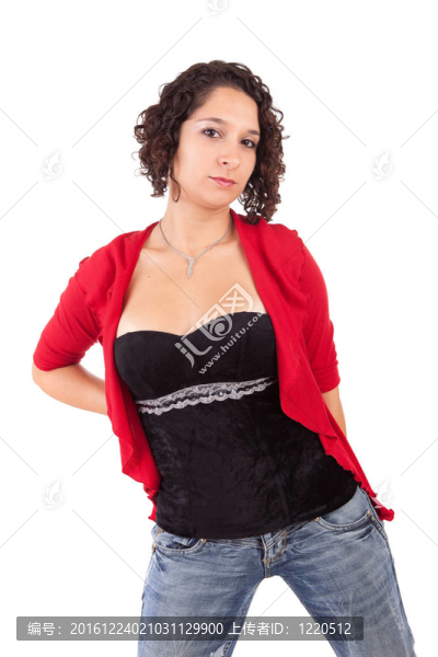 年輕漂亮的女人擺姿勢