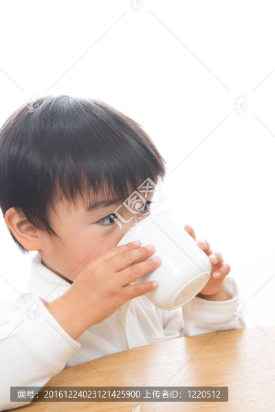 兒童杯