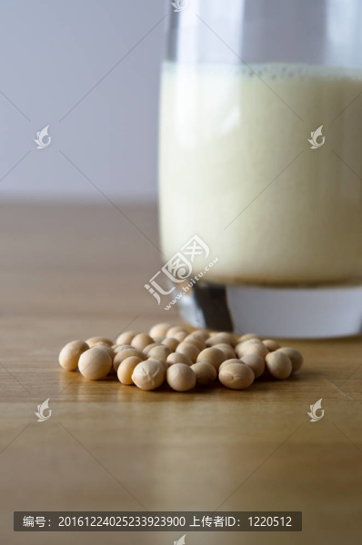 大豆和牛奶