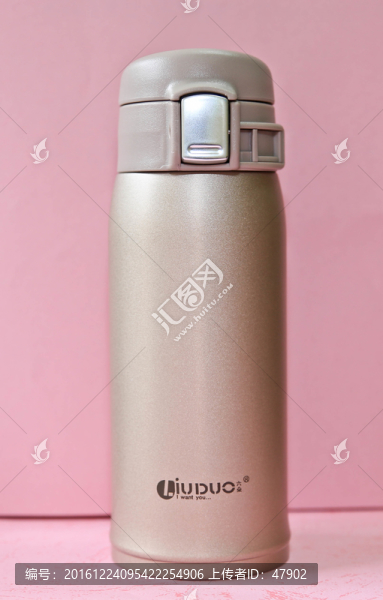 保溫水杯