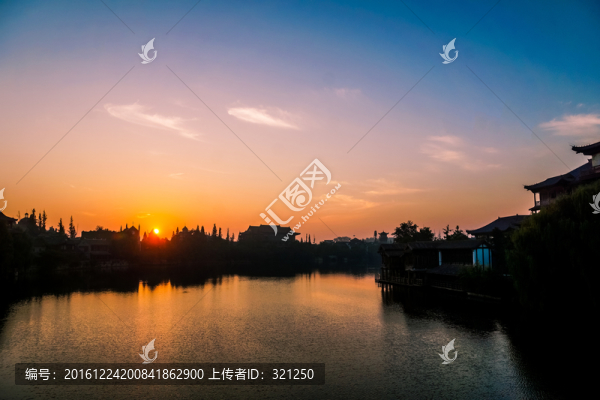 臺兒莊古城風(fēng)光