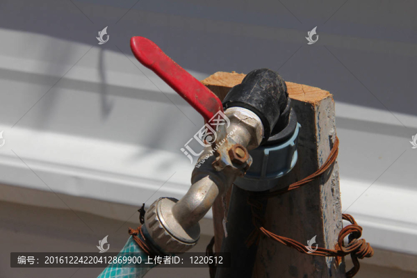 水上起重機(jī)