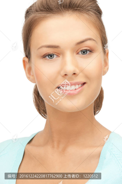 快樂微笑的女人