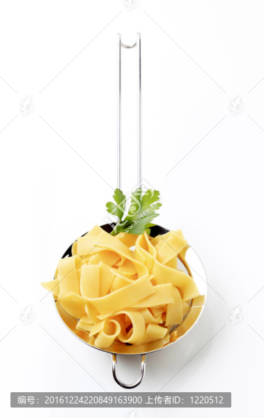 絲帶的面食