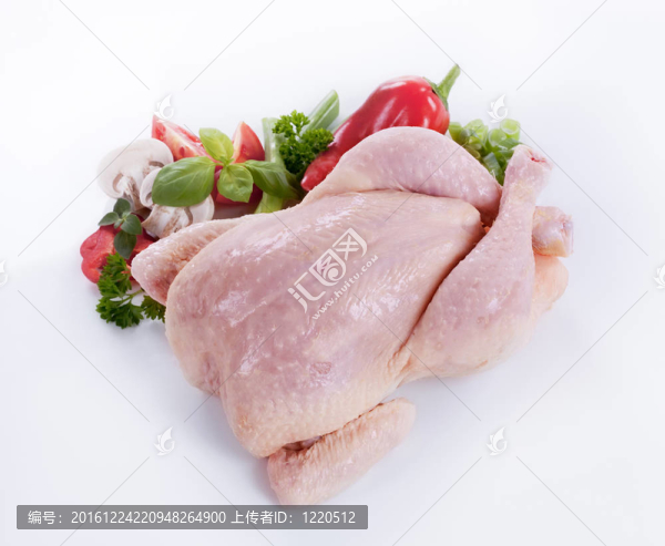 生雞肉和蔬菜