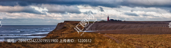 在bovbjerg海灘燈塔；丹麥