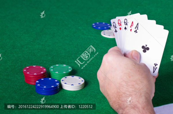 玩撲克