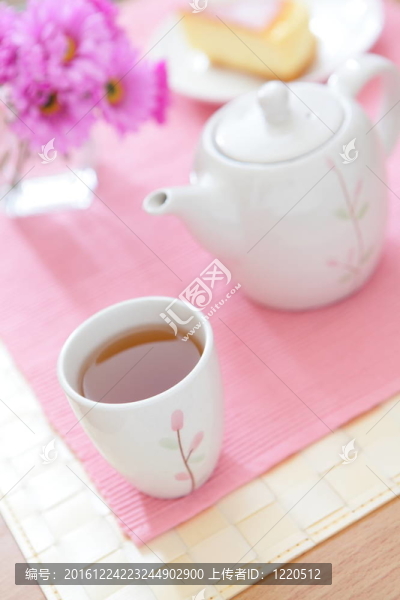 快樂下午茶配蛋糕