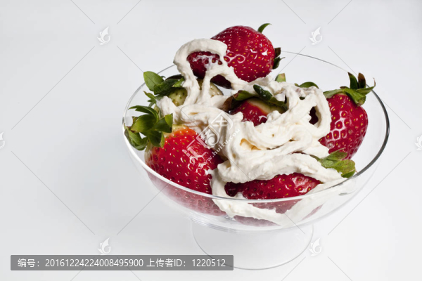 杯黑莓