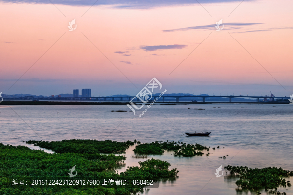 泉州灣日落風(fēng)光,粉紅色天空