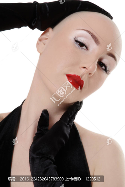 光頭美女