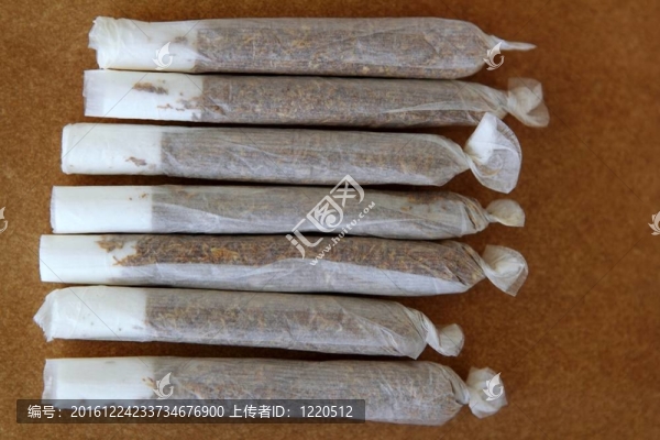 手卷卷煙