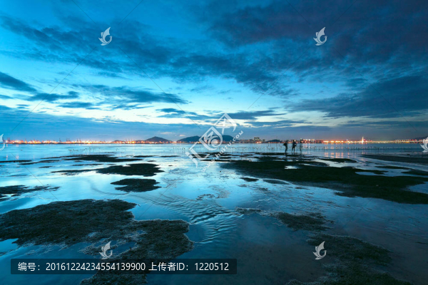 日落海岸在香港掛牌