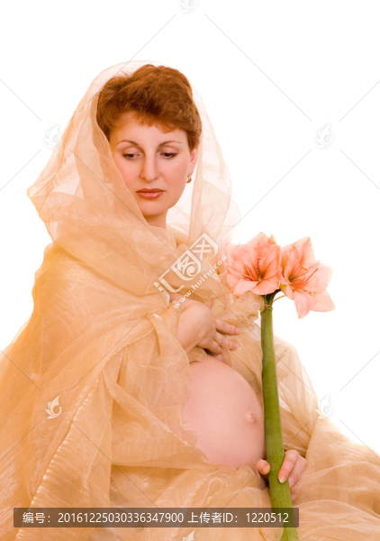 美麗的孕婦與花