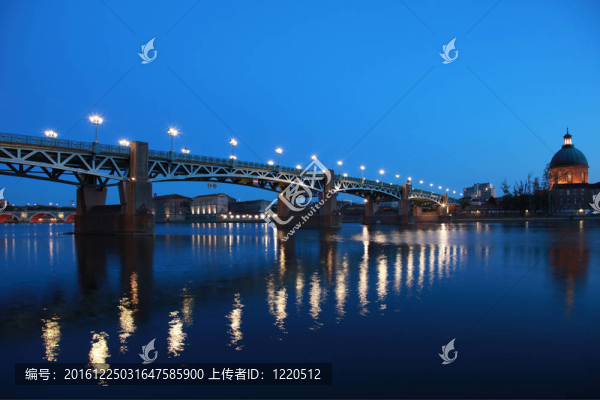 Pont,Saint,Pierre在圖盧茲