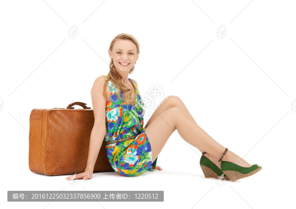 可愛的女人與手提箱