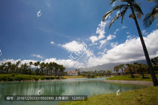 美麗的湖泊與良好的天空顏色