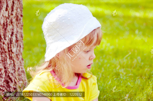 金發(fā)女孩的肖像
