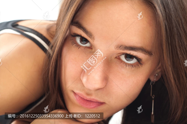 漂亮的女人的畫像