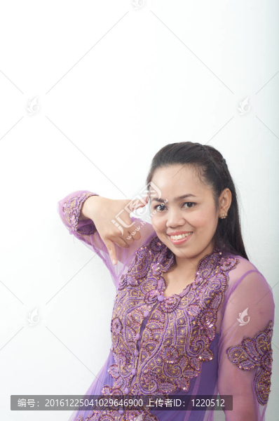亞洲的泰國(guó)女紫色穆斯林服飾-,banduang