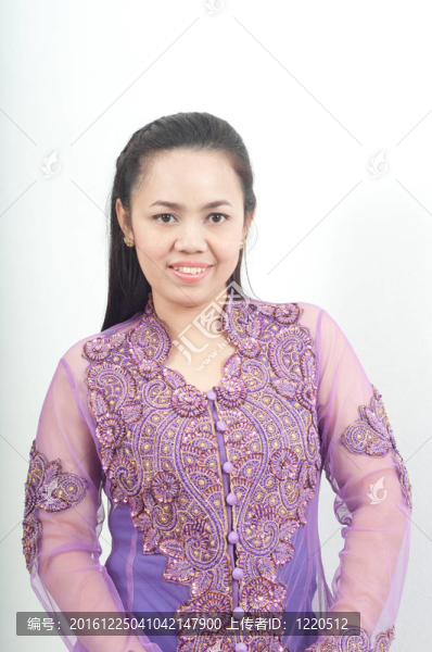 亞洲的泰國女紫色穆斯林服飾-,banduang
