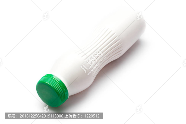 白色背景隔離塑料瓶