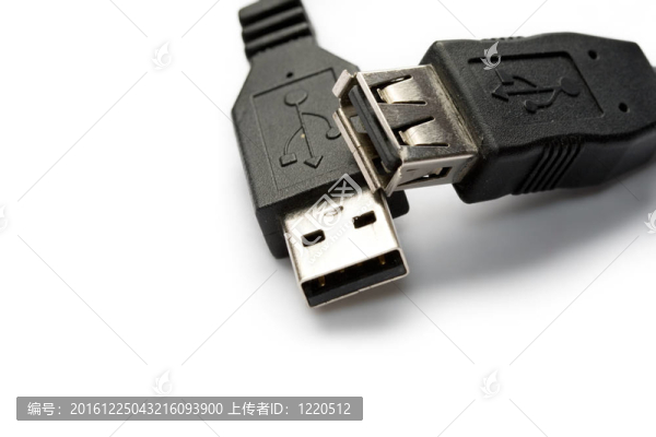 USB電纜孤立在白色背景