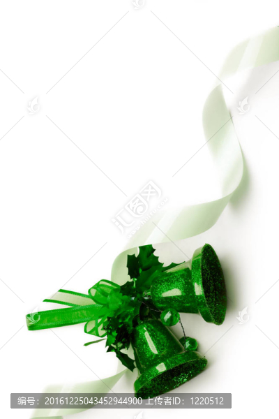 白色的包裝帶和鐘