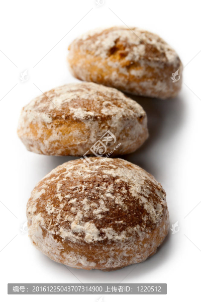spicecakes孤立在白色背景